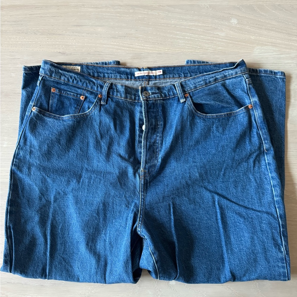 Levi’s Ribcage Jeans- undistressed blue